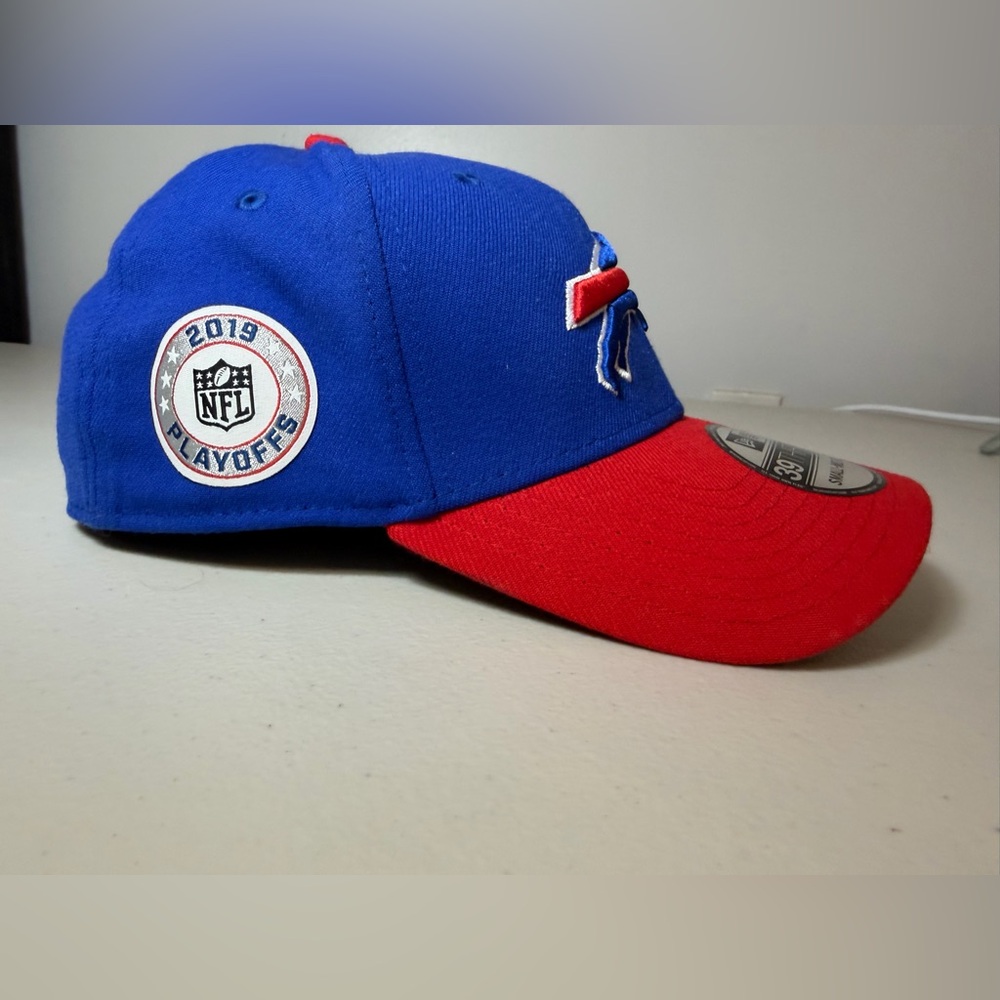 New Era Blue and Red NFL Playoffs Cap 2019 Buffalo Playoff hat